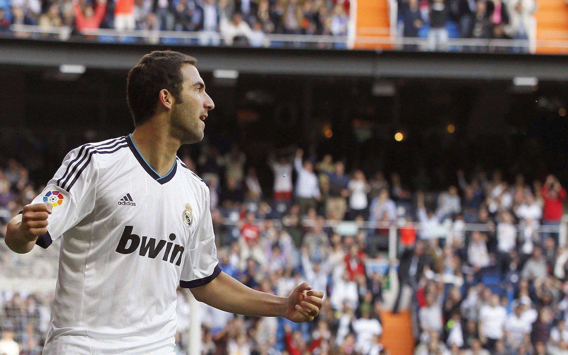 弗格森双响铸就历史里程碑，爱尔兰勇将闪耀意大利欧战舞台